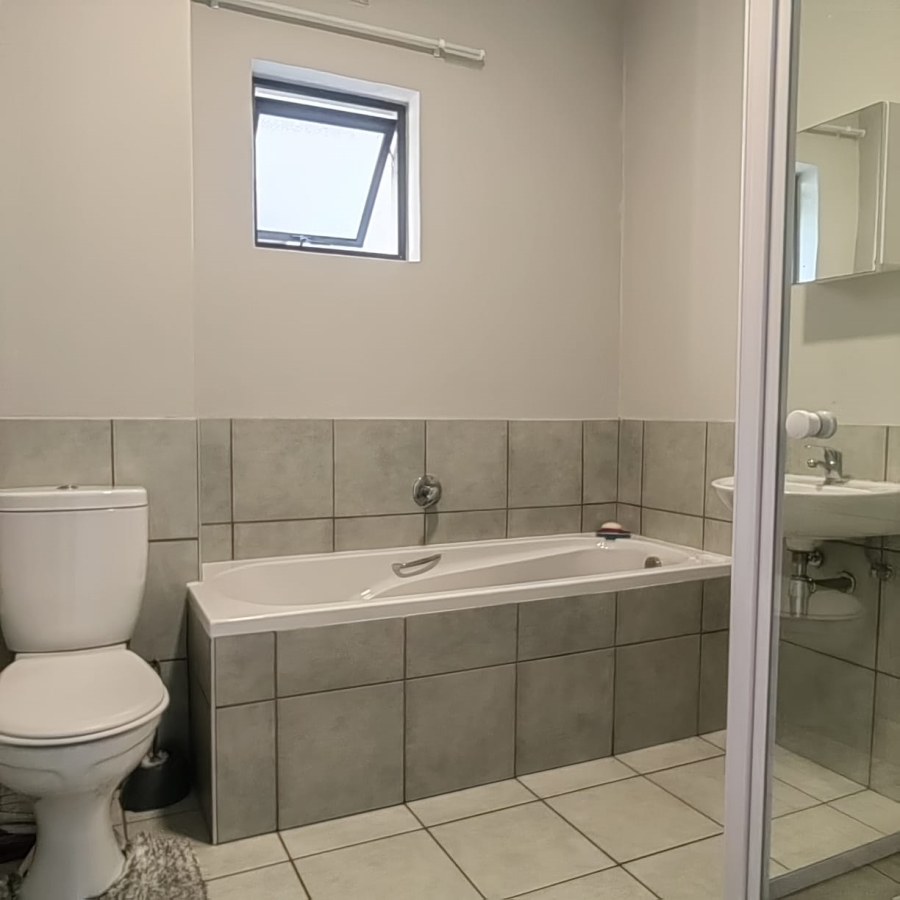 2 Bedroom Property for Sale in Parklands North Western Cape